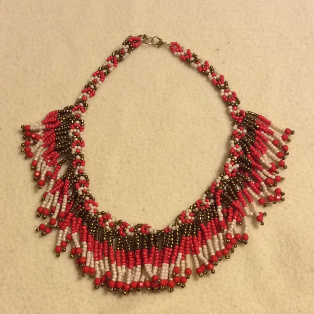 Beaded necklace